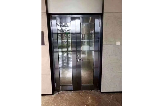不銹鋼玻璃防火門(mén)